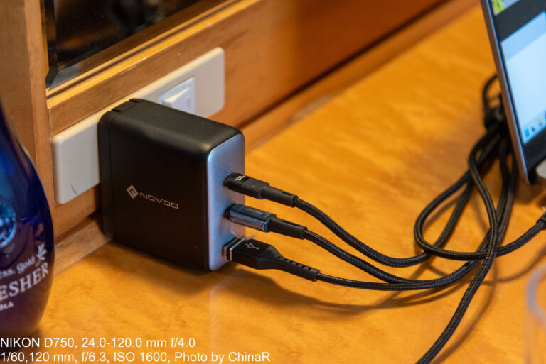 【NOVOO RG120】120W高出力のGaN III充電器で、ノートPC2台同時充電も可能な3ポート設計。軽量208gのコンパクトボディなNOVOO RG120レビュー【PR】