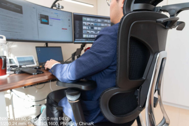 【KTOW PAX 4】8Dアームレスト・5Dヘッドレスト・150°リクライニング搭載！3ヶ月使ってわかった日本人体型対応のエルゴノミクスチェアKTOW PAX 4レビュー【PR】