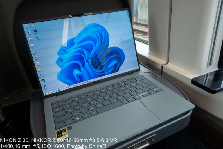 【ASUS Zenbook SORA 14】990gで33時間駆動！Snapdragon X2 Elite搭載の超軽量モバイルPC、ASUS Zenbook SORAレビュー【PR】