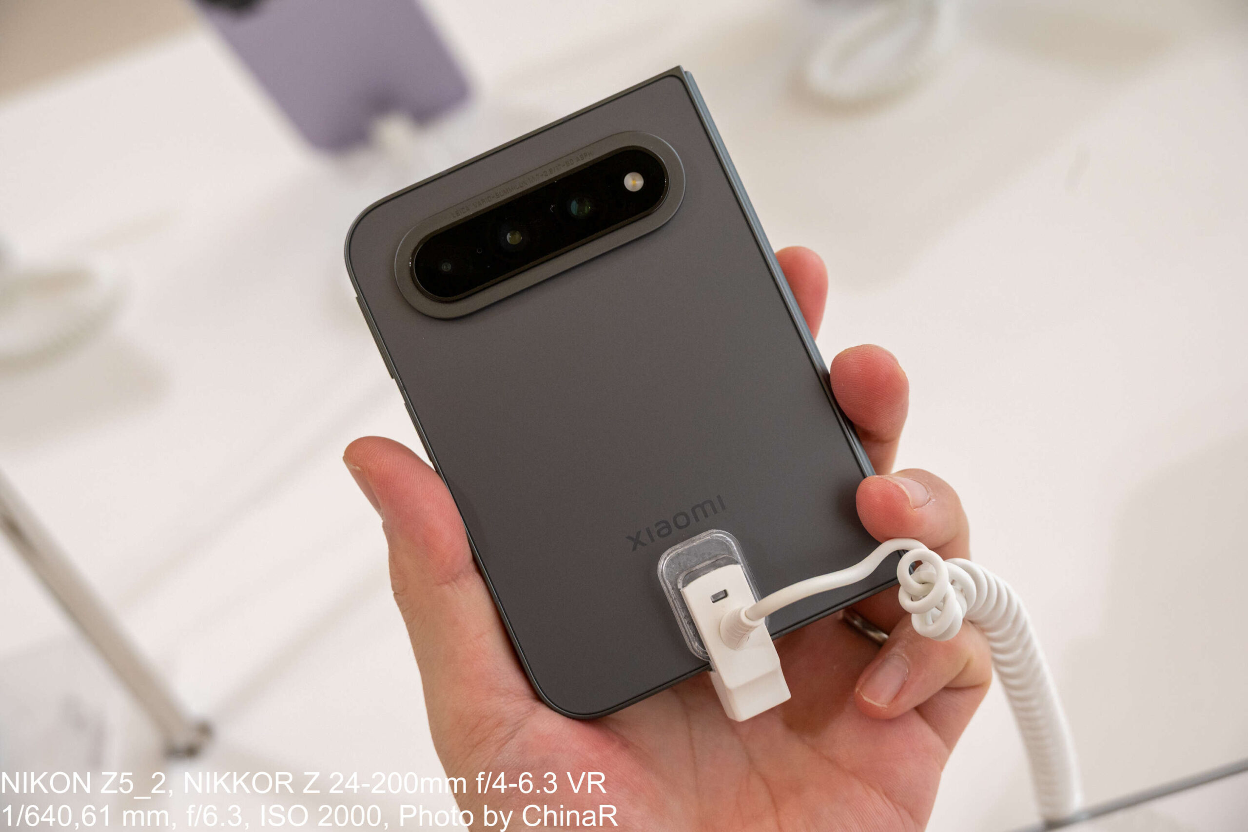 Xiaomi 18 Foldの背面ライカ3眼カメラ
