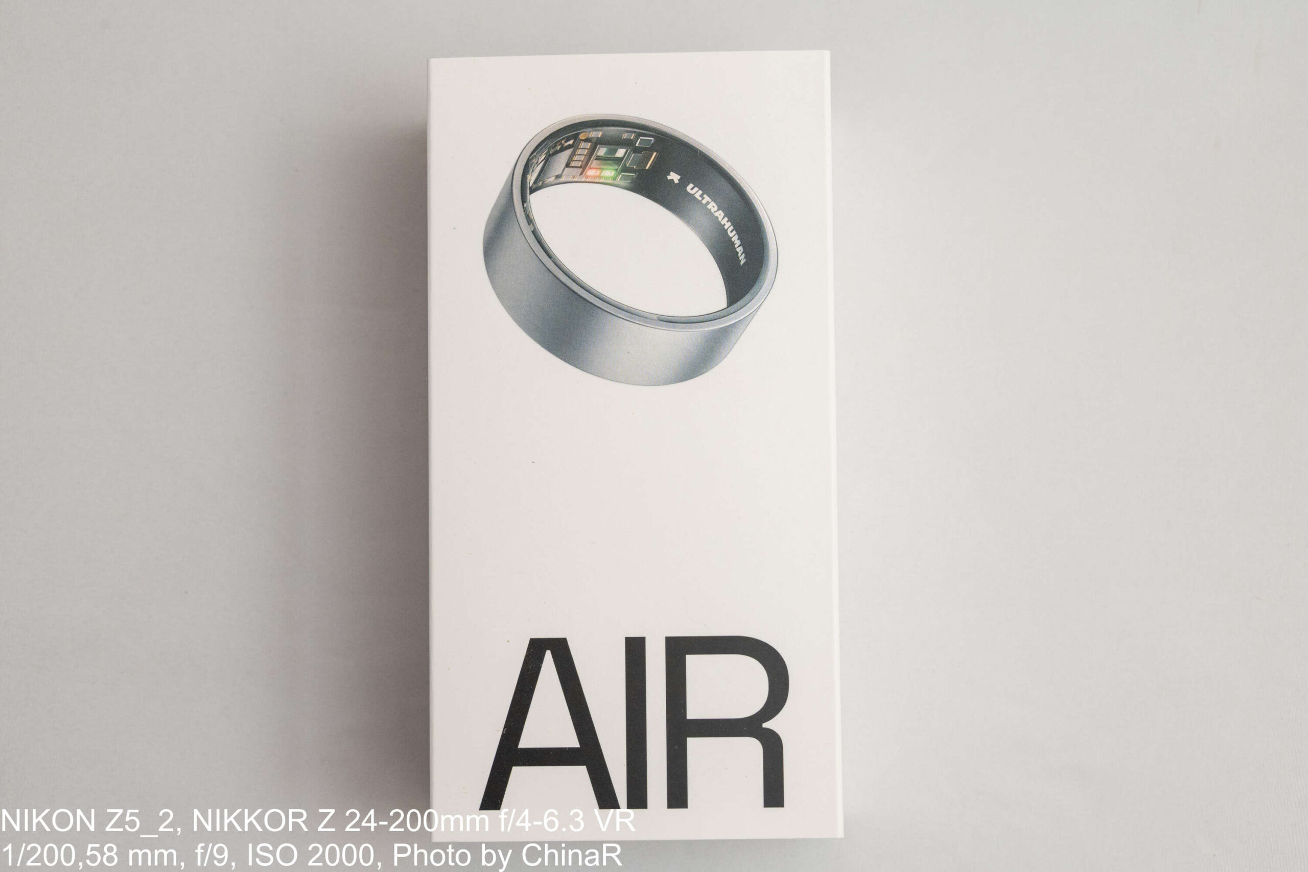 Ultrahuman Ring AIRの化粧箱の表面