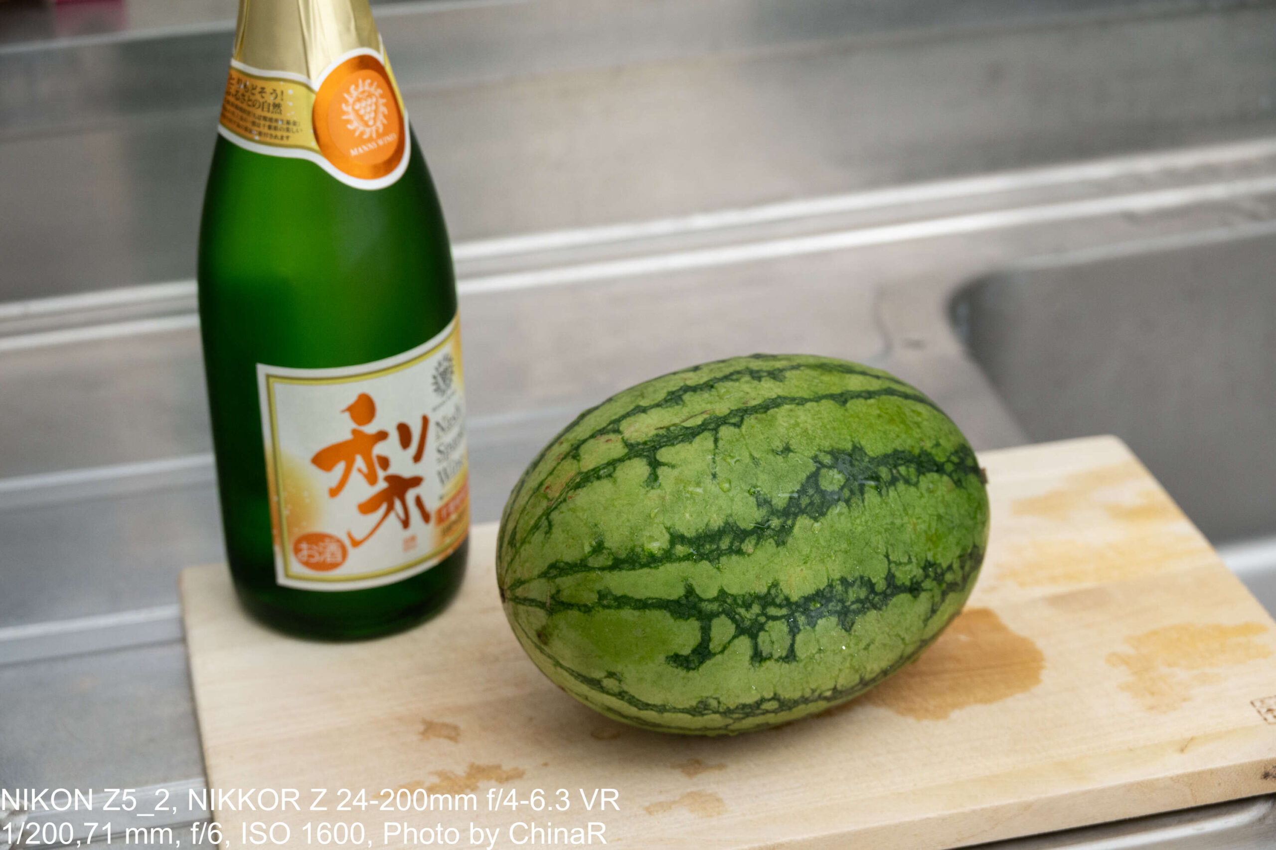 調理準備。梨スパークリングワインと小玉スイカ