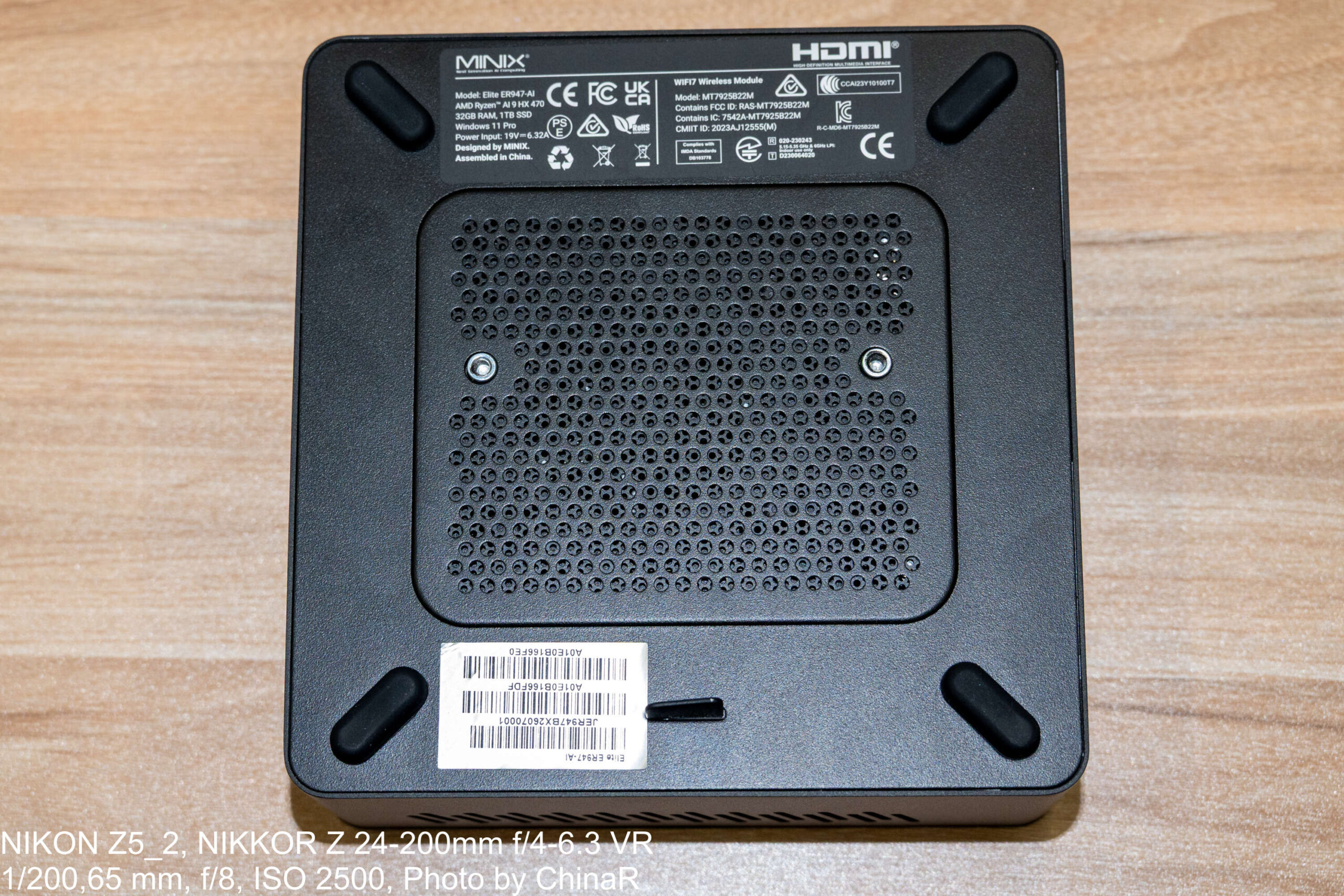 PSEマークが入ったMINIX ER947-AIの底面ラベル